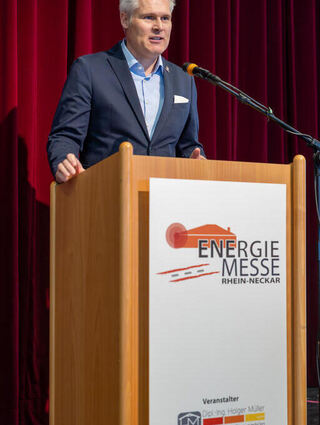 Schwetzingens Oberbürgermeister Matthias Steffan freut sich auf 2 informative Tage auf der Energiemesse Schwetzingen.