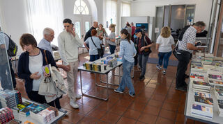 Schon am frühen Nachmittag war das Interesse auf der Criminale Buchmesse "Markt der Morde" im Palais Hirsch groß.