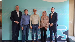 Dr. Albrecht Schütte (v. l.), Markus Fuchs, Patrick Stypa, Bärbel Hesping und Landtagsabgeordneter Andreas Sturm.