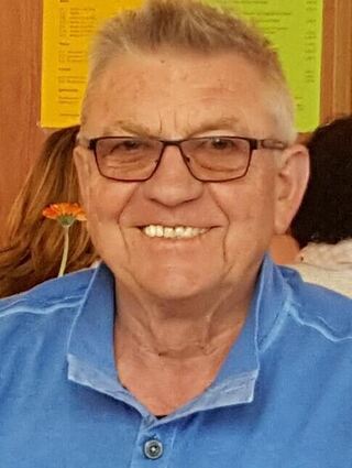 Norbert Eberwein brachte vielen Kindern das Schwimmen bei.