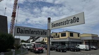 Das zweiteilige Gewerbegebiet "Röhlich" befindet sich hauptäschliche zwischen der Daimler- und der Siemensstraße.