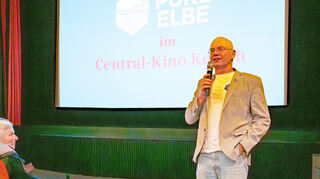 Prof. Dr. Anreas Fath beantwortet Fragen zu seinem Film „Pure Elbe“