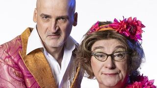 So sieht wahre Comdey-Liebe aus: Emmi und Willnowsky kommen in die Brühler Festhalle.