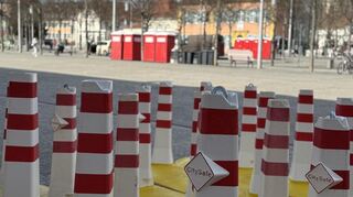 Der Technische Ausschuss hat die Anschaffung von Straßensperren beschlossen.