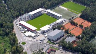 Im Hardtwaldstadion wird nun Regionalligafußball gespielt und der SV Sandhausen steckt daher mitten in einem größeren Umbruch.