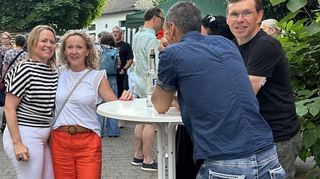 Im Hof der Heiliggeistkirche können die Besucher eine Verschnaufpause vom Kulturwandel einlegen.