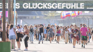Auch für das Glücksgefühle Festival gibt es noch rabattierte Horan-Tickets.