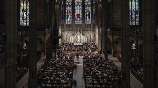 Abschlusskonzert mit Staatsphilharmonie und Domchor in der Gedächtniskirche: Blick ins Kirchenschiff.