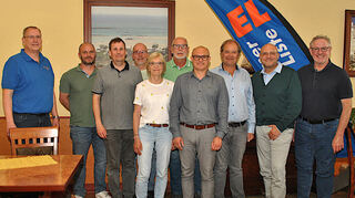 Sie kamen zur Mitgliederversammlung zusammen: Andreas Grosch (v.l.), Holger Reutner, Rainer Amberger, Jürgen Sauer, Christa Zieher, Peter Rosenbaum, Thomas Graupner, Bernd Binsch, Dennis Wiedemann und Lutz Fießer