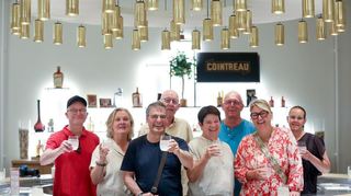 Mitglieder des Freundeskreises beim Besuch in Trélazé: Ralph Oswald (v. l.), Margit Eisenbarth, Salvatore Scalia, Heino Völker, Karin Straßburger, Günther Klefenz, Nicole Verclas und Tanja Schweizer.