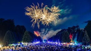 WOW! Der Abschluss vom Schwetzinger Lichterfest war toll.