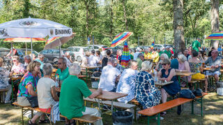 Nur im Schatten lässt es sich im vergangenen Jahr beim Siedlerfest aushalten