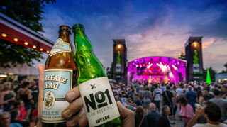 Neben viel Livemusik, leckerem Bier und anderen kühlen Getränken sind Foodtrucks da, außerdem ist die Welde-Bierwelt für Brauereiführungen geöffnet.
