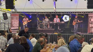 K’lydoscope rocken die Backfischfestbühne