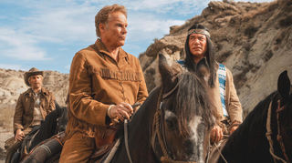 Christian Tramitz (l) als Ranger und Michael Bully Herbig als Abahachi in einer Szene aus dem Film "Das Kanu des Manitu". Der Film kommt am 14.08.2025 in die deutschen Kinos.