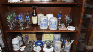 Simone Schleiers Privatsammlung umfasst über 30 Objekte.