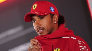 Lewis Hamilton sucht aus dem Weg aus der Krise.