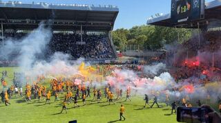 Ebenfalls beteiligt an den Ausschreitungen: die Fans von Dynamo Dresden.