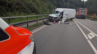 Die B 292 zwischen Helmstadt und Aglasterhausen ist aktuell in beiden Fahrtrichtungen gesperrt.