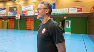 Sascha Kuhn, neuer Trainer der Kurpfalz-Bären nach deren Abstieg aus der 2. Handball-Bundesliga der Frauen, will mit den Ketscherinnen unter die ersten fünf der 3. Liga kommen.