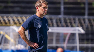 Luc Holtz setzt auf offensiven Fußball und hat damit einen guten Start hingelegt als Waldhof-Trainer.