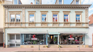 „Wohnkult“ - neues Geschäft für Wohnaccessoires in der Dreikönigstraße.