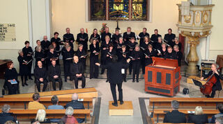 Das Vokalensemble Schwetzingen – hier beim Konzert zum Ewigkeitssonntag