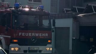 Zweimal hat es in einer Nacht mit nur wenigen Stunden Abstand in Oftersheim gebrannt. Was steckt dahinter?
