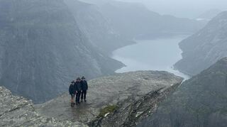 Von Trolltunga-Felsen bietet sich den Hockenheimern ein atemberaubender Ausblick.