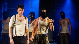Start in die neue Spielzeit: Am 3. Oktober feiert Joerg Mohrs Inszenierung von Schillers "Die Räuber" Premiere im Theater am Puls.