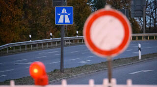 An der A5/L535 kommt es zu Sperrungen.