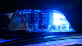 Ein 19-Jähriger liefert sich auf der A 5 bei St. Leon-Rot eine Verfolgungsfahrt mit der Polizei. Die Ermittlungen laufen. (Symbolbild)