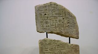 Artefakte wie dieser Steintafeln wurden in den vergangenen Jahren zurück in den Irak geholt. (Archivbild)