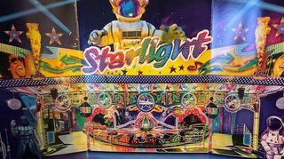 Der rasante Musikexpress „Starlight“ steht Ende Oktober fünf Tage in Schwetzingen.