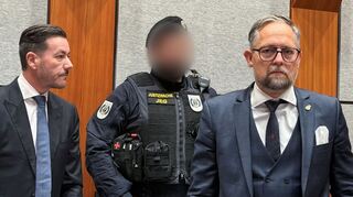 Am zweiten Tag im Verfahren gegen René Benko wegen des Verdachts der Gläubiger- Schädigung fiel das Urteil.