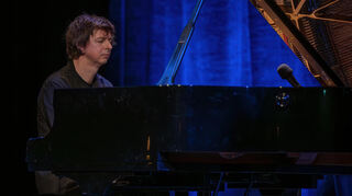 Freie Improvisation über 60 Minuten: Pianist Michael Wollny im Rokoko-Theater