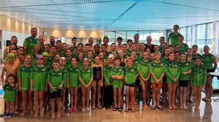 Die Teilnehmer der Vereinsmeisterschaft erscheinen zahlreich im Aquadrom Hockenheim.