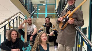 Die aktuelle Besetzung der Musikschulband „Echtzeit“: Yannic Weinlich (v. l.), Nils Anders, Rosalie Bartolles, Kimon Dardoufas und David Simon.