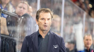 Adler-Cheftrainer Dallas Eakins.