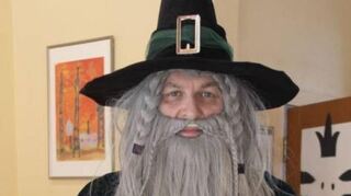 Besucher des Gottesdienstes können gerne in Verkleidung kommen – müssen aber natürlich nicht.