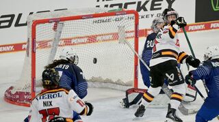 Emily Nix erzielte das 1:0