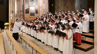Zum Abschluss der Tagung waren die Stiftungsmitglieder zu einem Chorkonzert eingeladen.