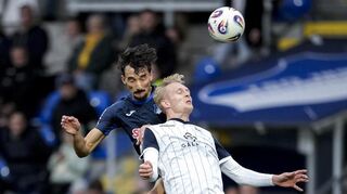 Julian Rieckmann (rechts) könnte den gelbgesperrten Janne Sietan auf der Schlüsselposition vor der Abwehr vertreten.