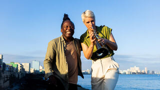 Die niederländische Flügelhornistin Maite Hontelé und der kubanische Pianist Ramón Valle gastieren am 15. November, 20 Uhr, im Danzisaal.