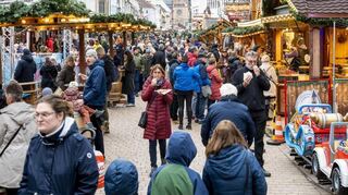Ab Montag, 24. November, lädt der Weihnachtsmarkt in Speyer wieder zum gemütlichen Adventsbummel ein.