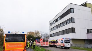 Mehrere Schüler wurden vorsorglich ins Krankenhaus gebracht.