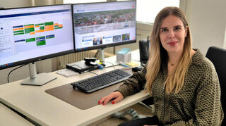 Kümmert sich um Bürgerbelange: Sarah Bibicaj arbeitet im Sozialamt der Stadt Hockenheim.