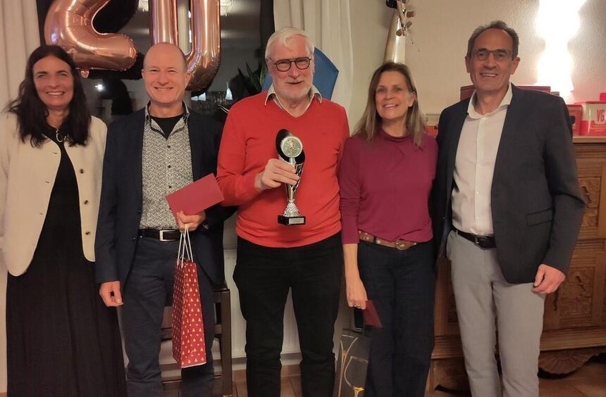 zwanzig-jahre-laufleidenschaft-marathon-team-ketsch-feiert-bewegte