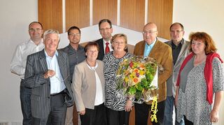 <p>Die Region als Marke: Bernhard Kukatzki, Uwe Kleefoot, Ralf Eisenhauer, Inge Volz, Dr. Ralf Göck, Edelgard Seitz, Helmut Beck, Rainer Schäfer und Eleonore Hefner (von links) sprachen in der Hufeisengemeinde über den hiesigen Tourismus.</p>